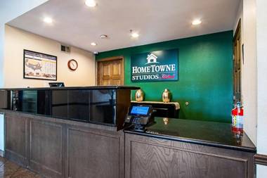 HomeTowne Studios by Red Roof Phoenix - Black Canyon Highway