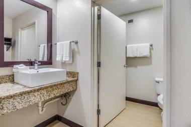 Red Roof Inn Phoenix North - Deer Valley - Bell Rd