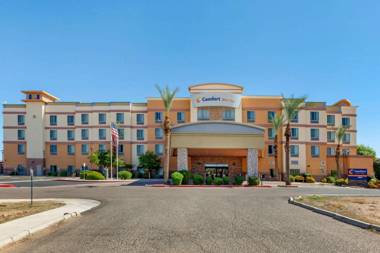Comfort Suites Glendale - State Farm Stadium Area