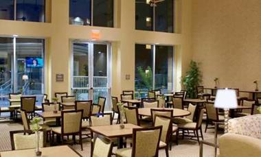 Homewood Suites by Hilton Phoenix Airport South
