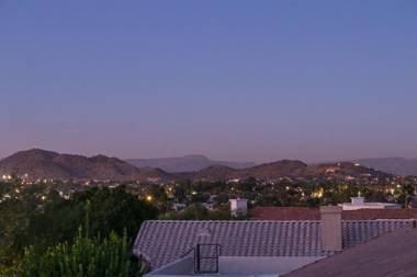 Casa Buena - Luxurious Retreat w2 Masters and Views