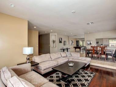 Kierland Villa · North Scottsdale Home w/Pool~Walk to Kierland Area