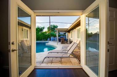 Immaculate Home Near Old Town Scottsdale and ASU!