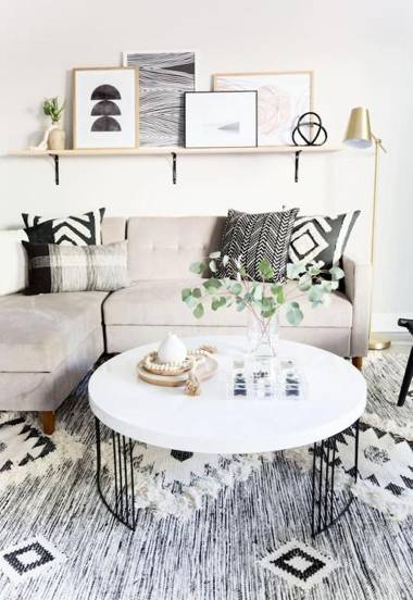 Stylish Old Town 2 bdrm ground floor Condo