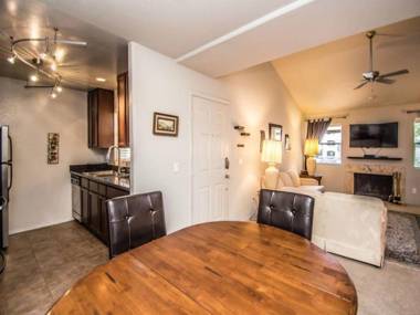 Great North Scottsdale Condo!