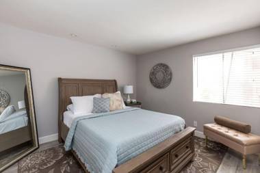 Ultra Modern Old Town Scottsdale 3 Bedroom