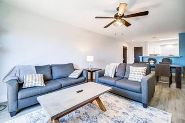 Contemporary Condo in Hub of Old Town Scottsdale