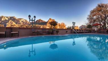 Best Western Plus Arroyo Roble Hotel & Creekside Villas