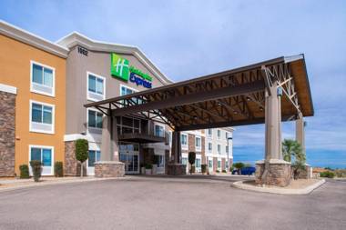 Holiday Inn Express Sierra Vista an IHG Hotel