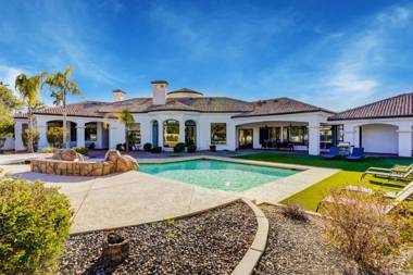 Villa del Sol Amazing House by Kivoya