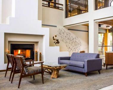 Ramada by Wyndham Tucson Airport