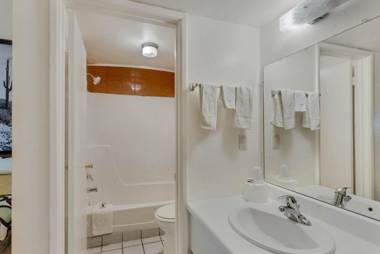 Motel 6 Tucson AZ - East Williams Center