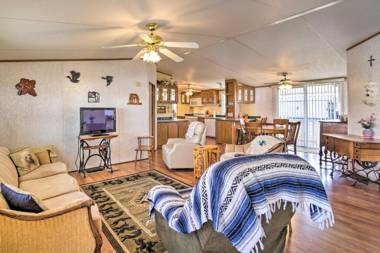 Cozy Yuma Retreat with Furnished Patio and Grill!
