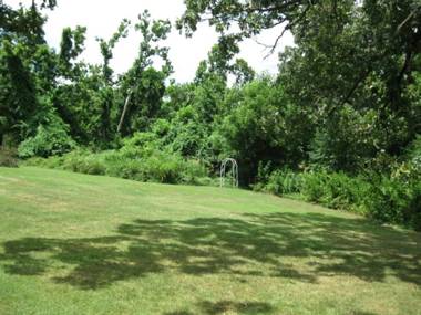 Twin Lakes Inn