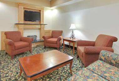 Holiday Inn Express & Suites - El Dorado an IHG Hotel