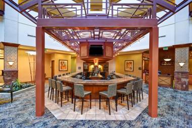 Embassy Suites Hot Springs - Hotel & Spa