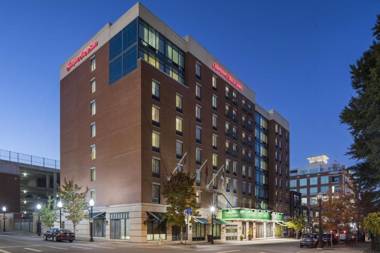 Hampton Inn & Suites Little Rock-Downtown