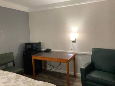 Americas Best Value Inn Little Rock