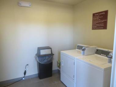 Garden Inn and Suites