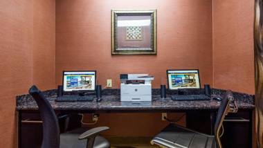 Best Western Plus JFK Inn & Suites