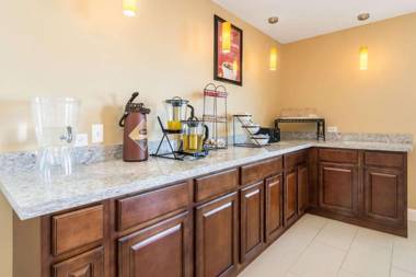 Econo Lodge Inn & Suites North Little Rock