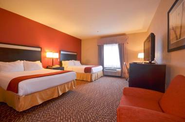 Holiday Inn Express & Suites Pine Bluff/Pines Mall an IHG Hotel