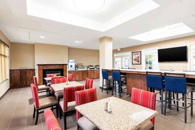 Comfort Inn & Suites Pine Bluff