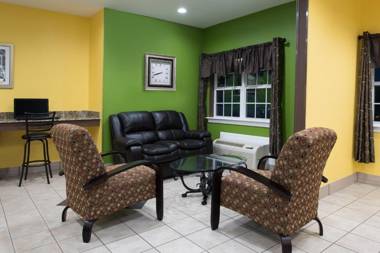 Microtel Inn by Wyndham Rogers