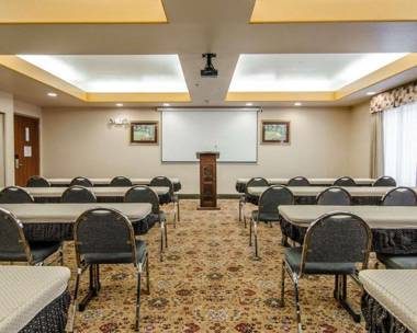 Sleep Inn & Suites Springdale West