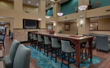 Hampton Inn & Suites Agoura Hills