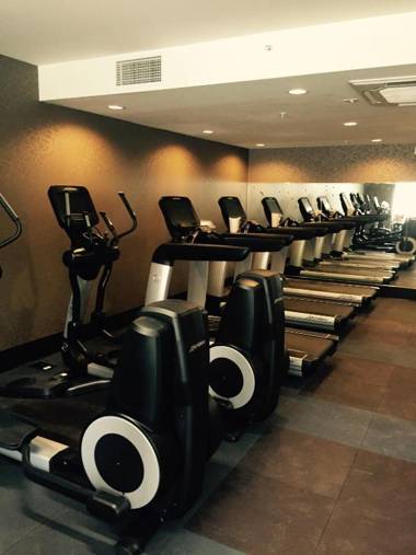 Courtyard by Marriott Anaheim Theme Park Entrance