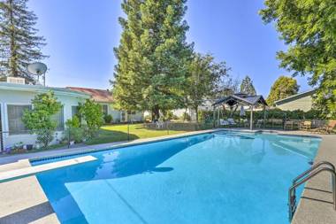 Welcoming Anderson Home with Neighborhood Pool!