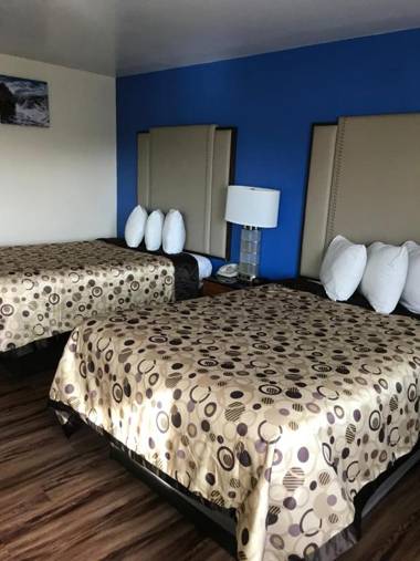 Rodeway Inn and Suites Bakersfield