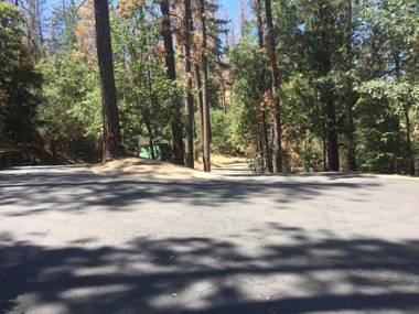 Bass Lake Cottage Yosemite Park