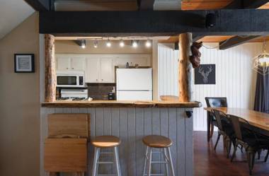 Walk to Snow Summit - Big Bear Townhouse