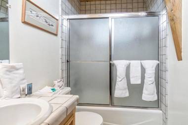 Summit Paradise-845 by Big Bear Vacations