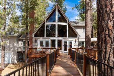 Living the Dream-1807 by Big Bear Vacations