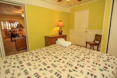 Temple Treasure-1699 by Big Bear Vacations