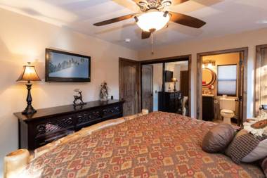 Luxury Lodge-1888 by Big Bear Vacations