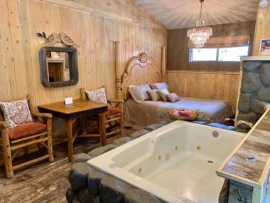 Grey Squirrel Resort