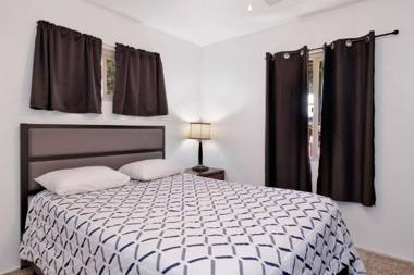 Cozy Cabin - 1921 by Big Bear Vacations