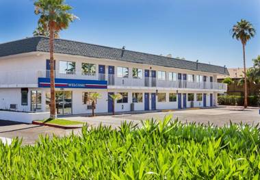 Motel 6-Blythe CA