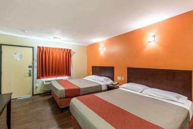 Motel 6-Blythe CA - South