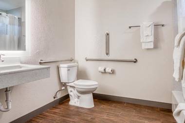 Creekside Inn Downtown