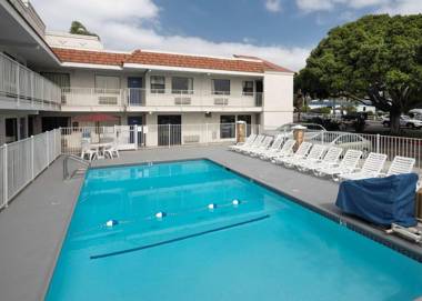 Motel 6-Carlsbad CA - East Near LEGOLAND