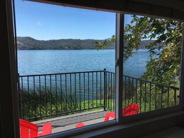 Clear Lake Cottages & Marina