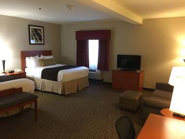 Best Western Plus Arrowhead Hotel