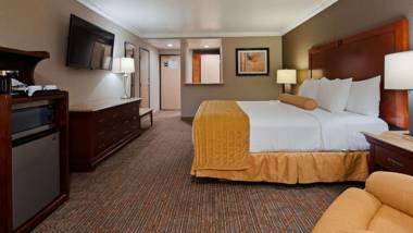 Best Western Plus Newport Mesa Inn