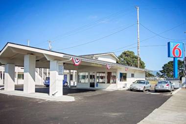 Motel 6-Crescent City CA