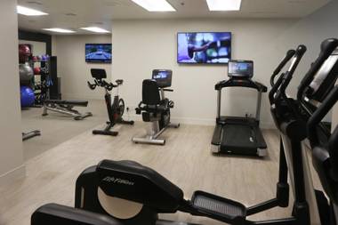 Embassy Suites by Hilton Los Angeles International Airport South